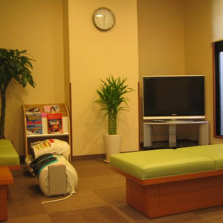 Hotel Route-Inn Kitakyushu-Wakamatsu Ekihigashi Extérieur photo