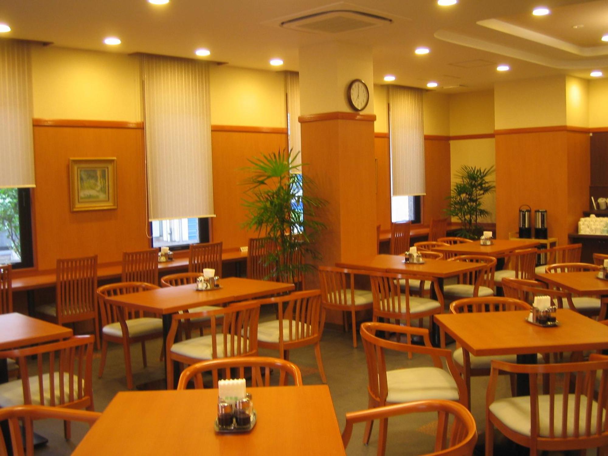 Hotel Route-Inn Kitakyushu-Wakamatsu Ekihigashi Extérieur photo