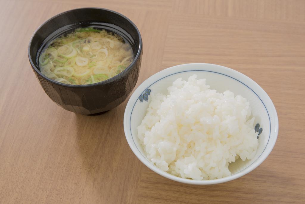 Hotel Route-Inn Kitakyushu-Wakamatsu Ekihigashi Extérieur photo