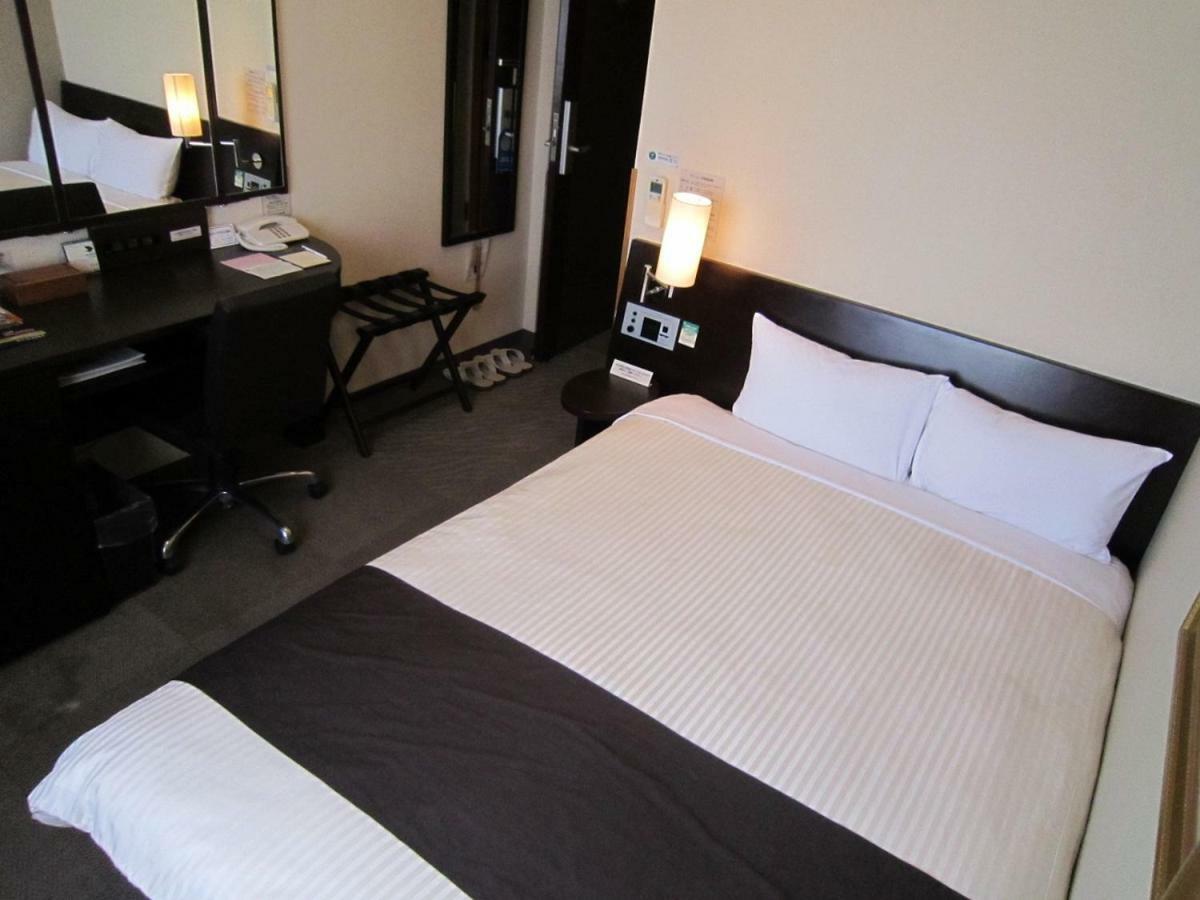 Hotel Route-Inn Kitakyushu-Wakamatsu Ekihigashi Extérieur photo